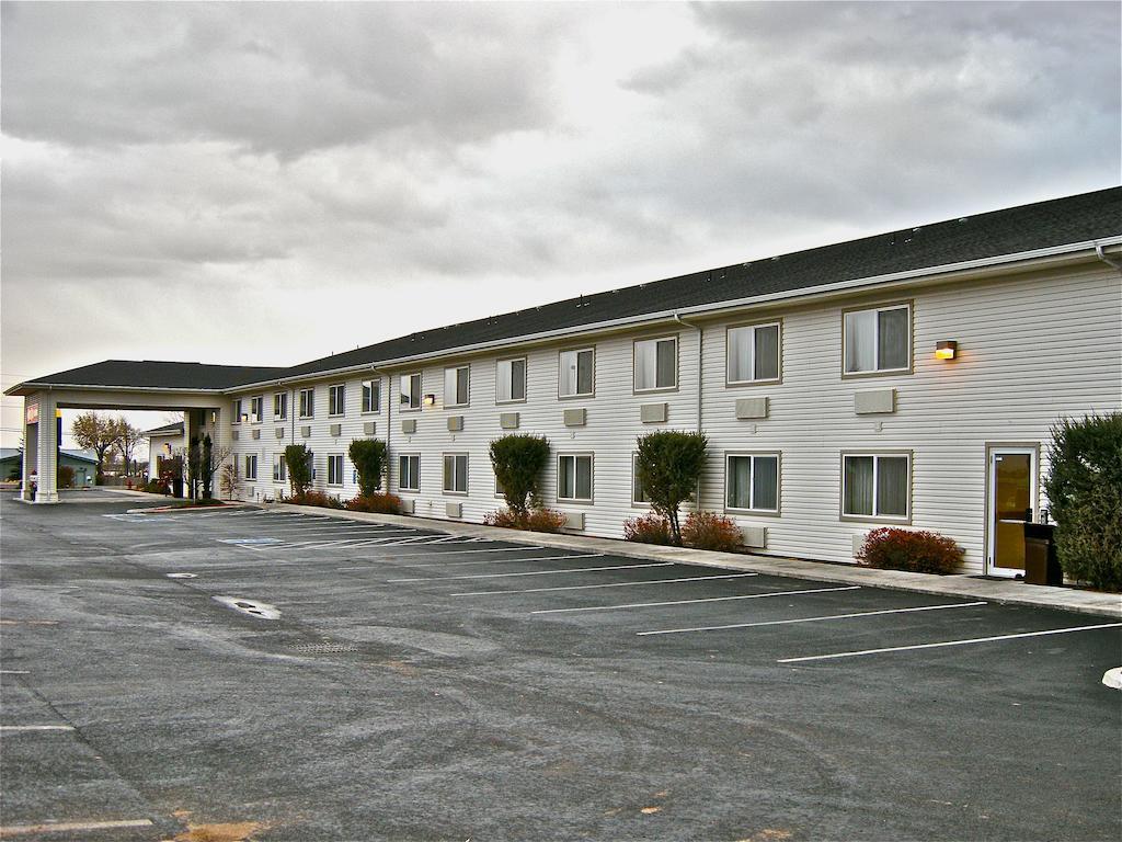 Rory & Ryan Inn Hines Eksteriør billede