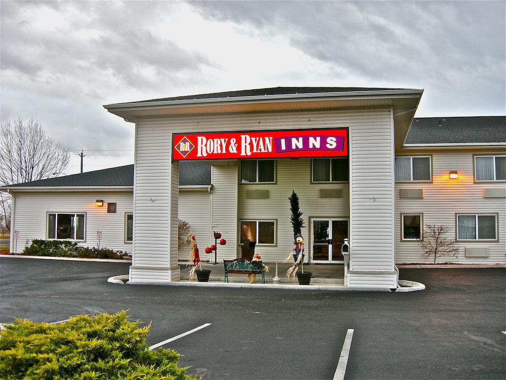 Rory & Ryan Inn Hines Eksteriør billede